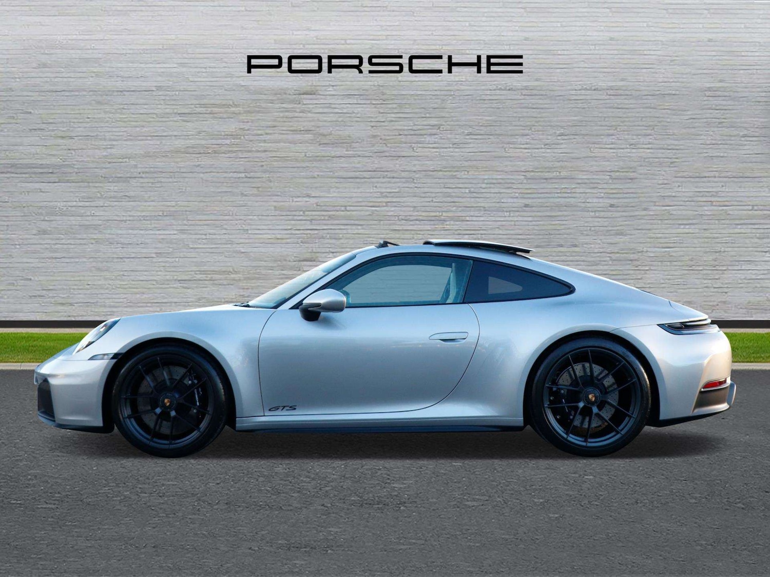 Used Porsche 911 2024 for sale - 77219509: Photo 6