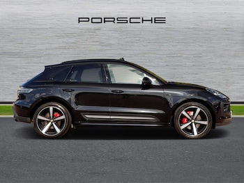 Used Porsche Macan 2023 for sale - 75772309: Photo