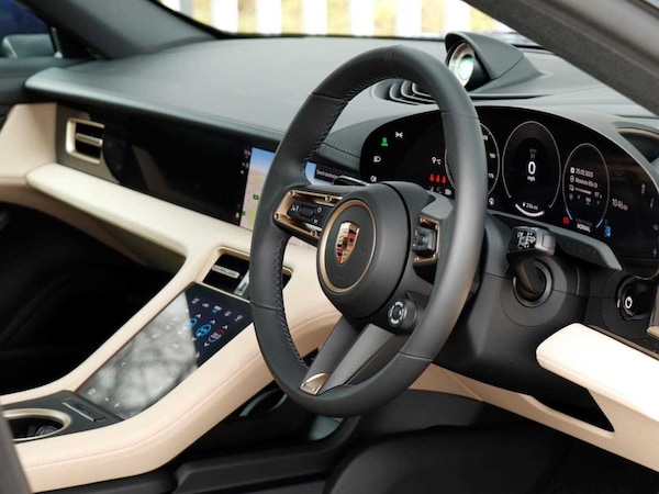 Used Porsche Taycan 2025 for sale - 75405507: Photo 12