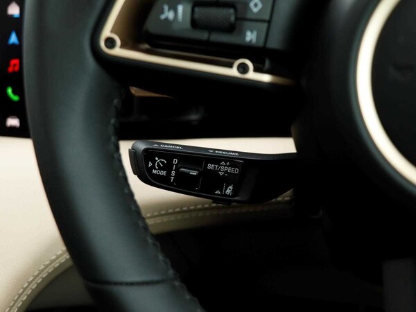 Used Porsche Taycan 2025 for sale - 75405507: Photo 20