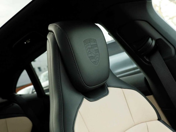 Used Porsche Taycan 2025 for sale - 75405507: Photo 24