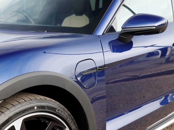 Used Porsche Taycan 2025 for sale - 75405507: Photo 31