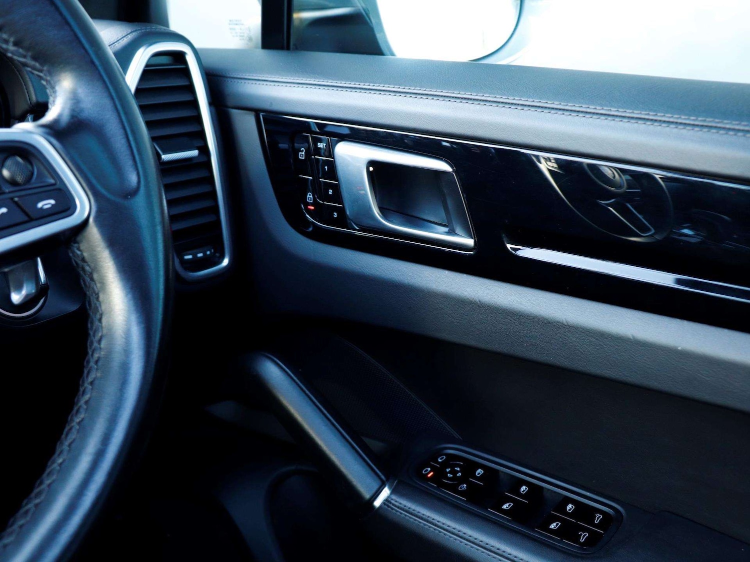 Used Porsche Cayenne 2020 for sale - 76113492: Photo 20