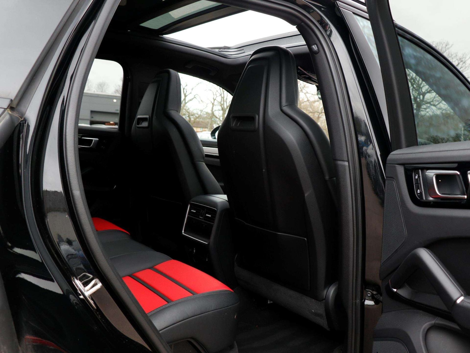 Used Porsche Cayenne 2023 for sale - 78010592: Photo 27