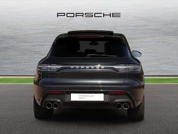 Used Porsche Macan 2024 for sale - 79415479: Photo