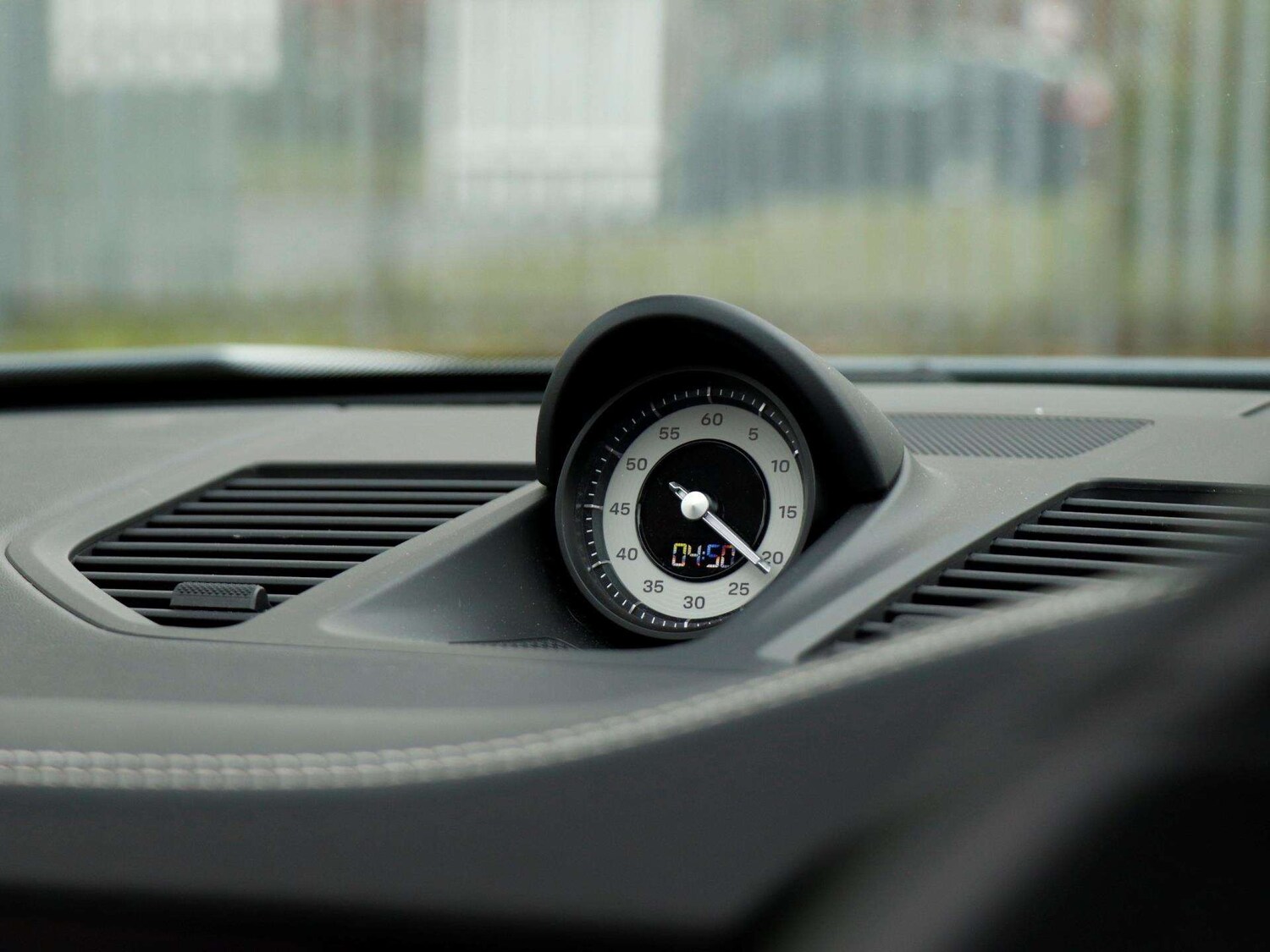 Used Porsche 911 2023 for sale - 78188082: Photo 13