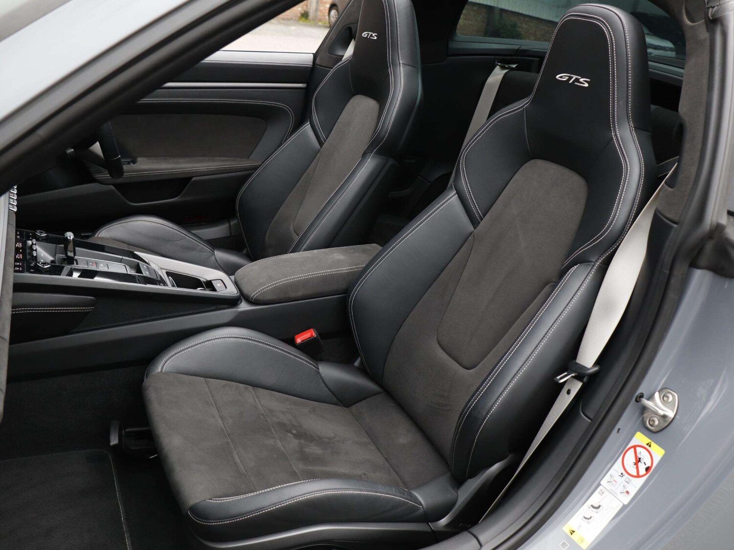 Used Porsche 911 2023 for sale - 78188082: Photo 25