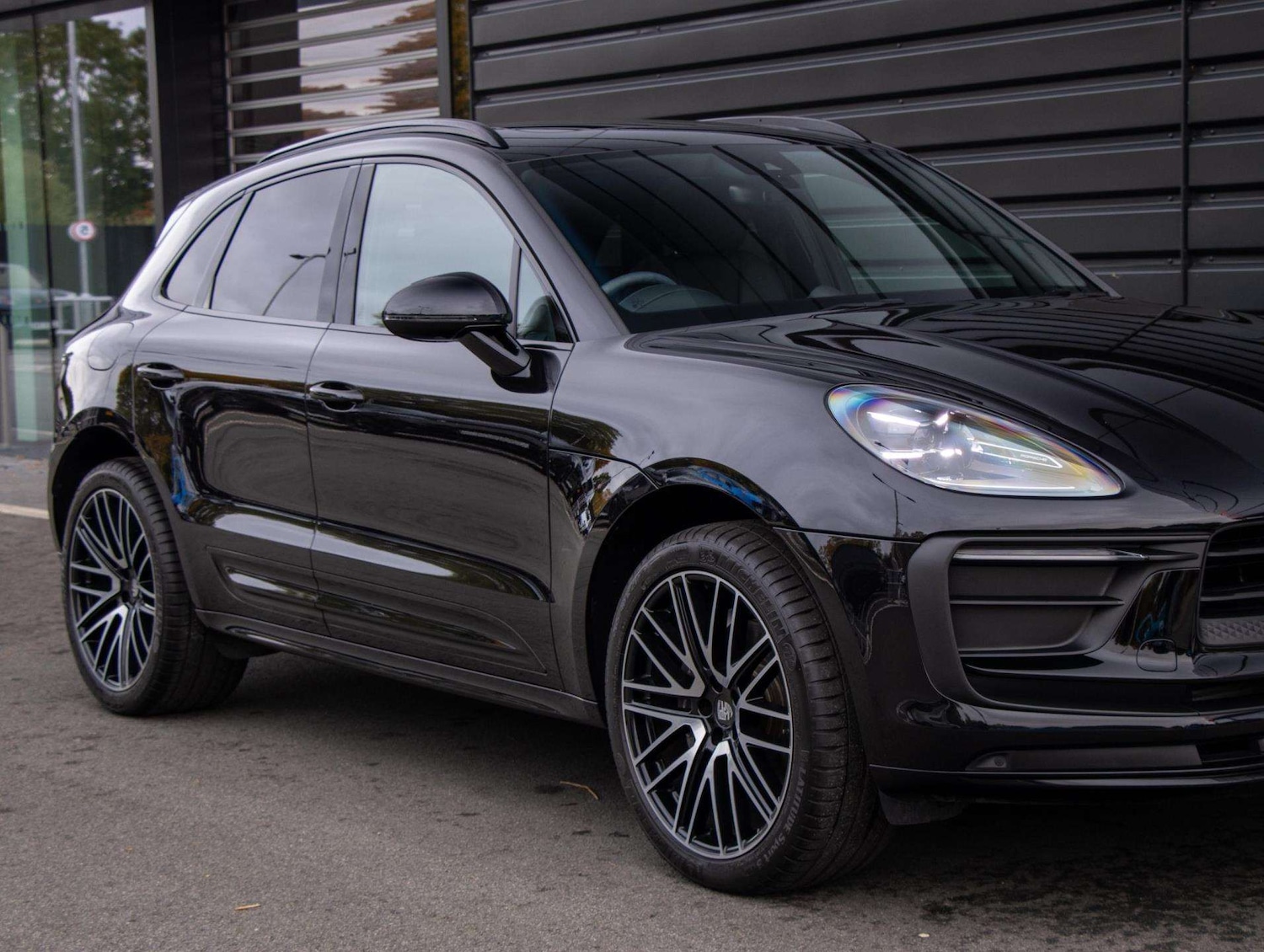 Used Porsche Macan 2024 for sale - 76576016: Photo 17