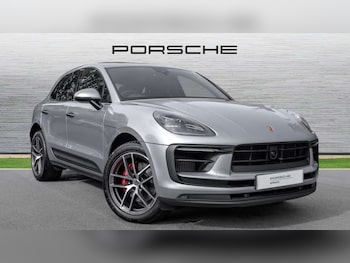 Used Porsche Macan 2022 for sale - 77842369: Photo