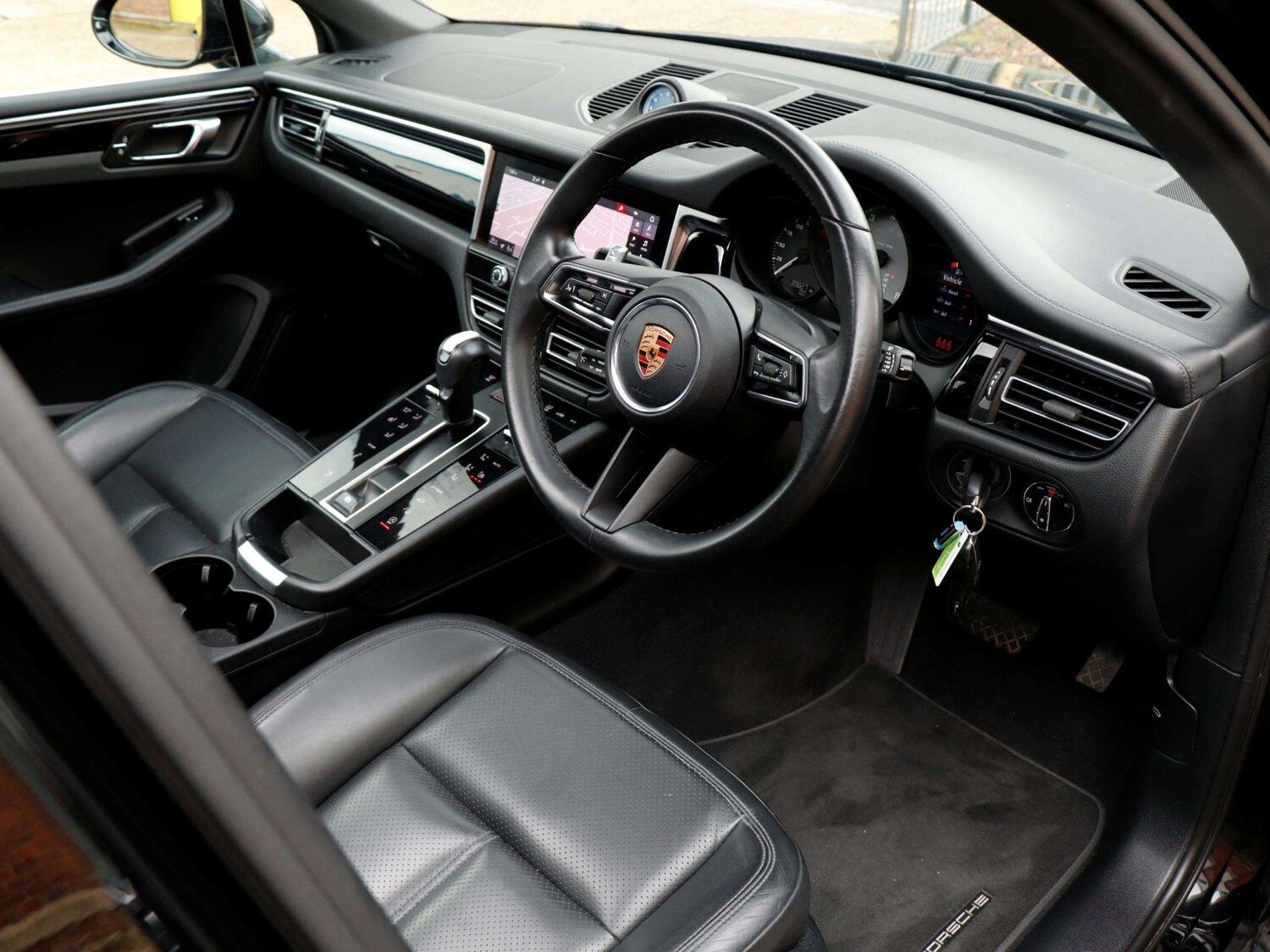 Used Porsche Macan for sale - 78089801: Photo 10