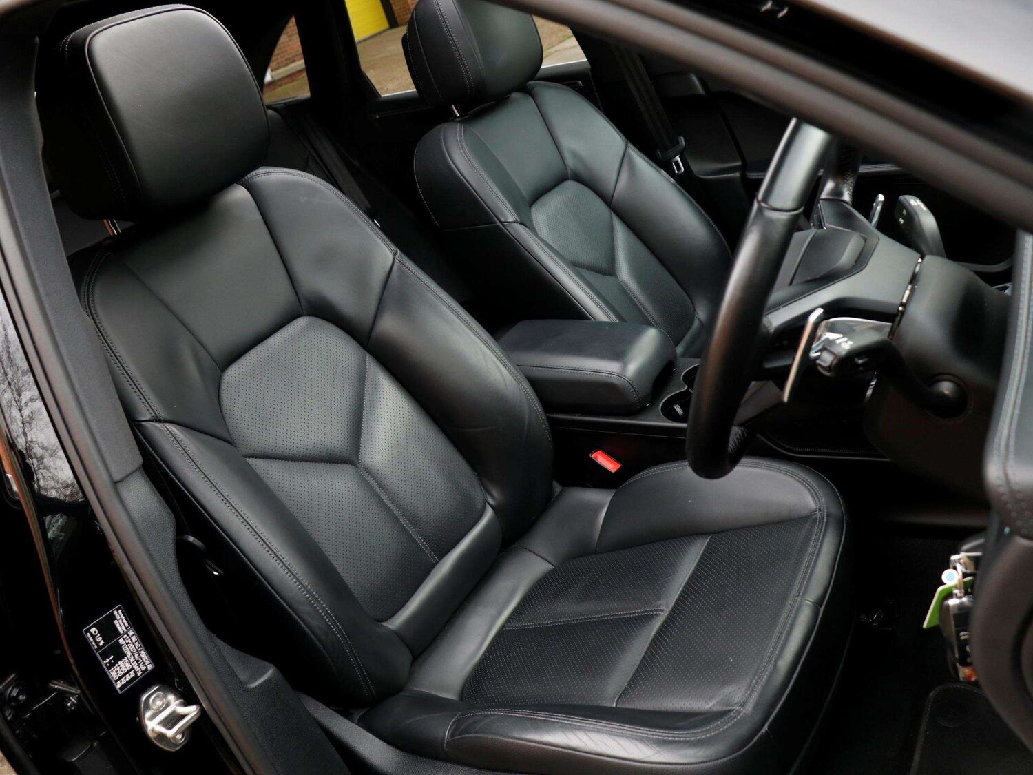 Used Porsche Macan for sale - 78089801: Photo 24