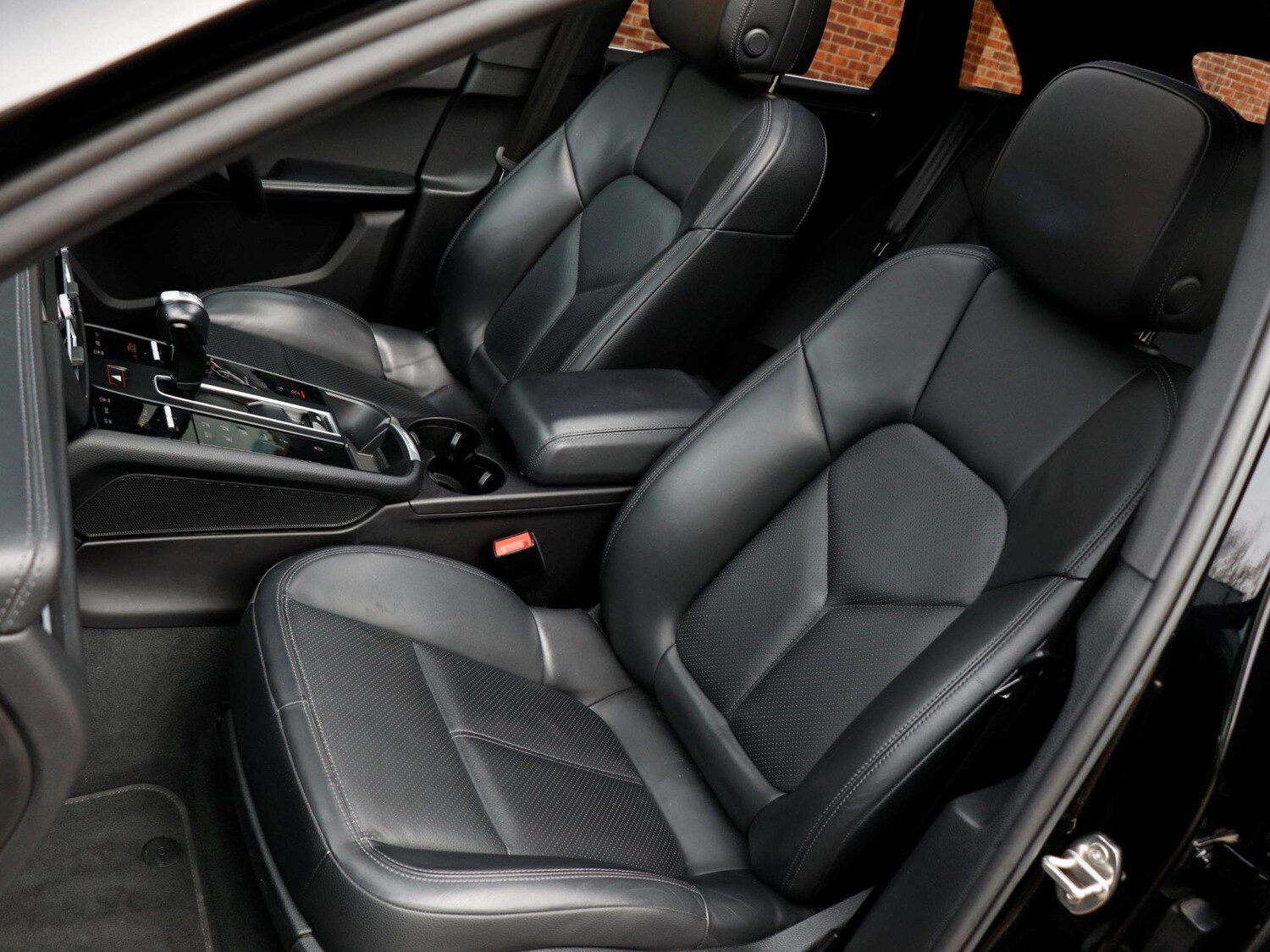 Used Porsche Macan for sale - 78089801: Photo 25