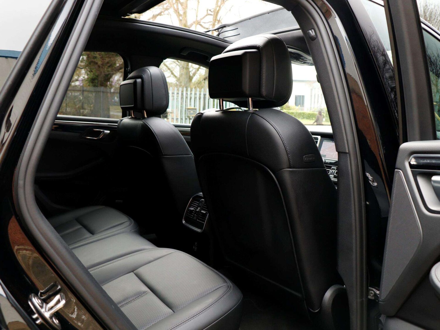 Used Porsche Macan for sale - 78089801: Photo 27