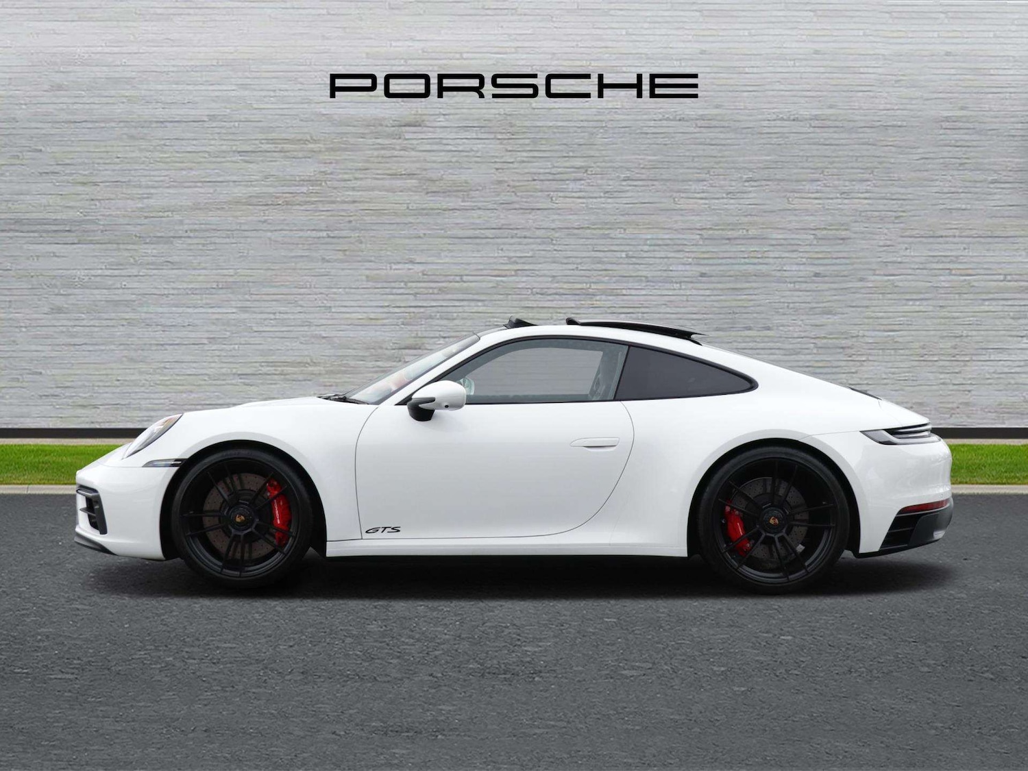 Used Porsche 911 2024 for sale - 77158349: Photo 6