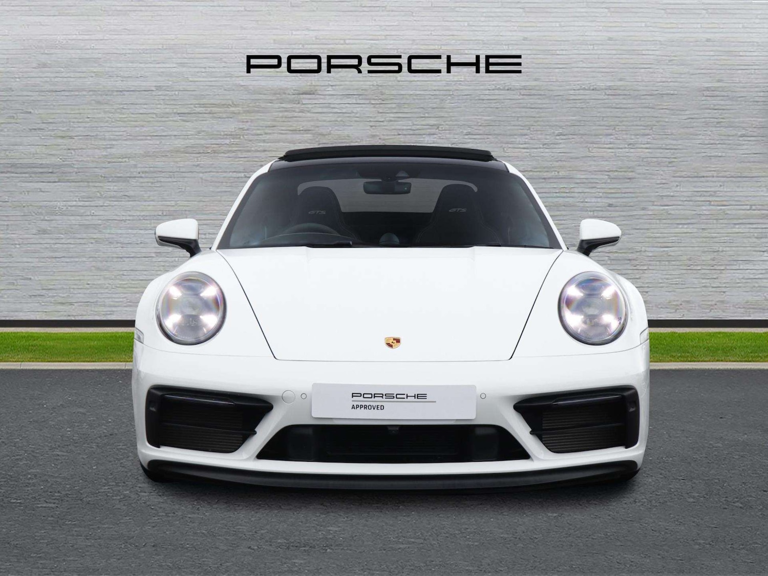 Used Porsche 911 2024 for sale - 77158349: Photo 8