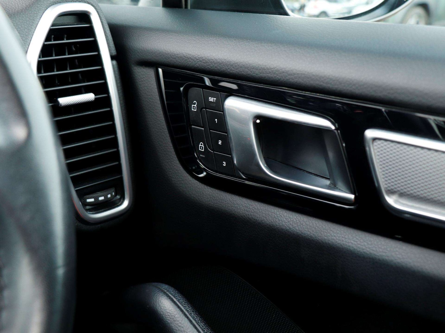 Used Porsche Cayenne 2022 for sale - 77928717: Photo 22