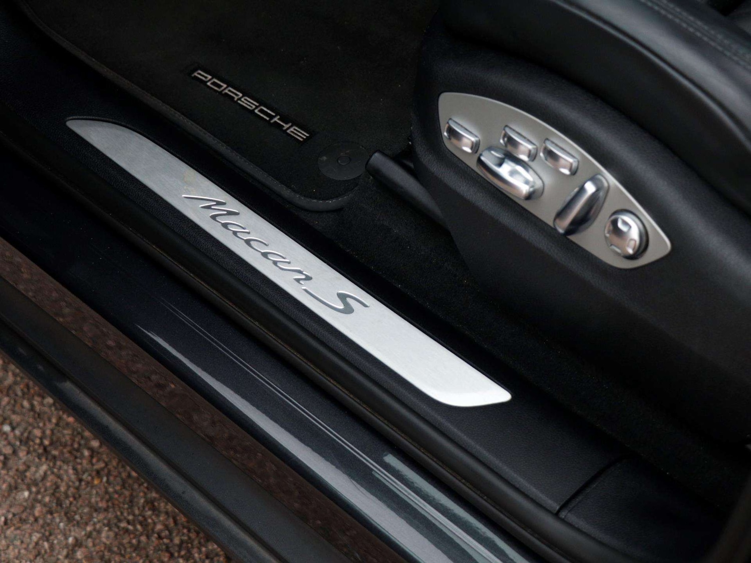 Used Porsche Macan 2021 for sale - 76978684: Photo 26