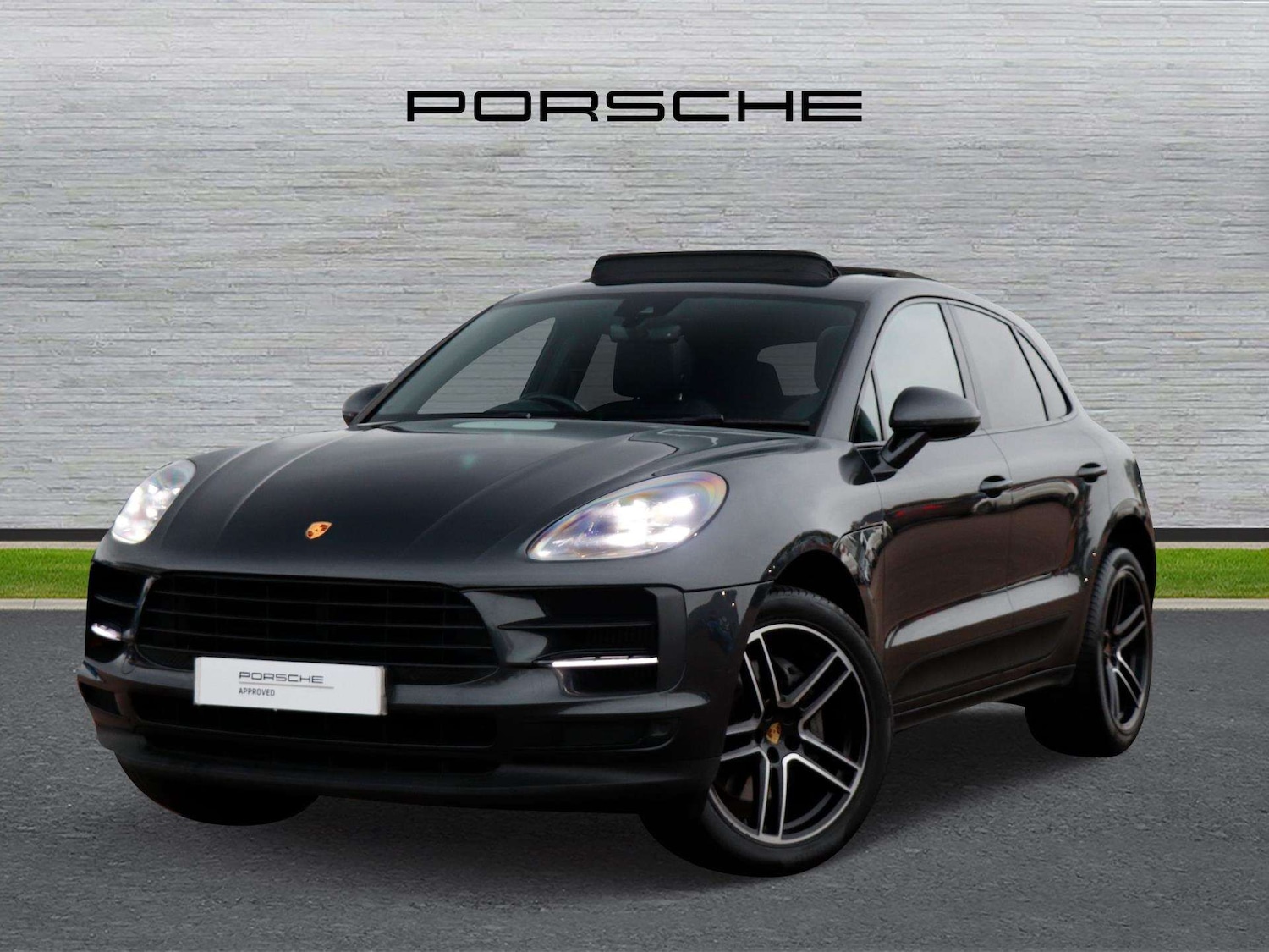Used Porsche Macan 2021 for sale - 76978684: Photo 7