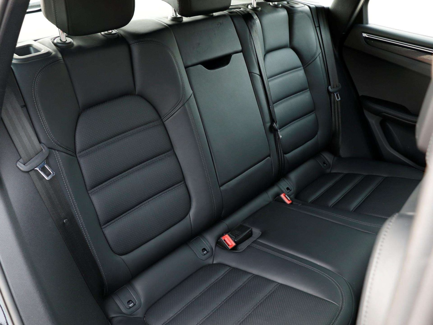 Used Porsche Macan 2021 for sale - 77995872: Photo 23