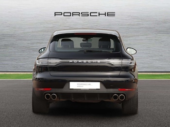 Used Porsche Macan 2021 for sale - 77995872: Photo