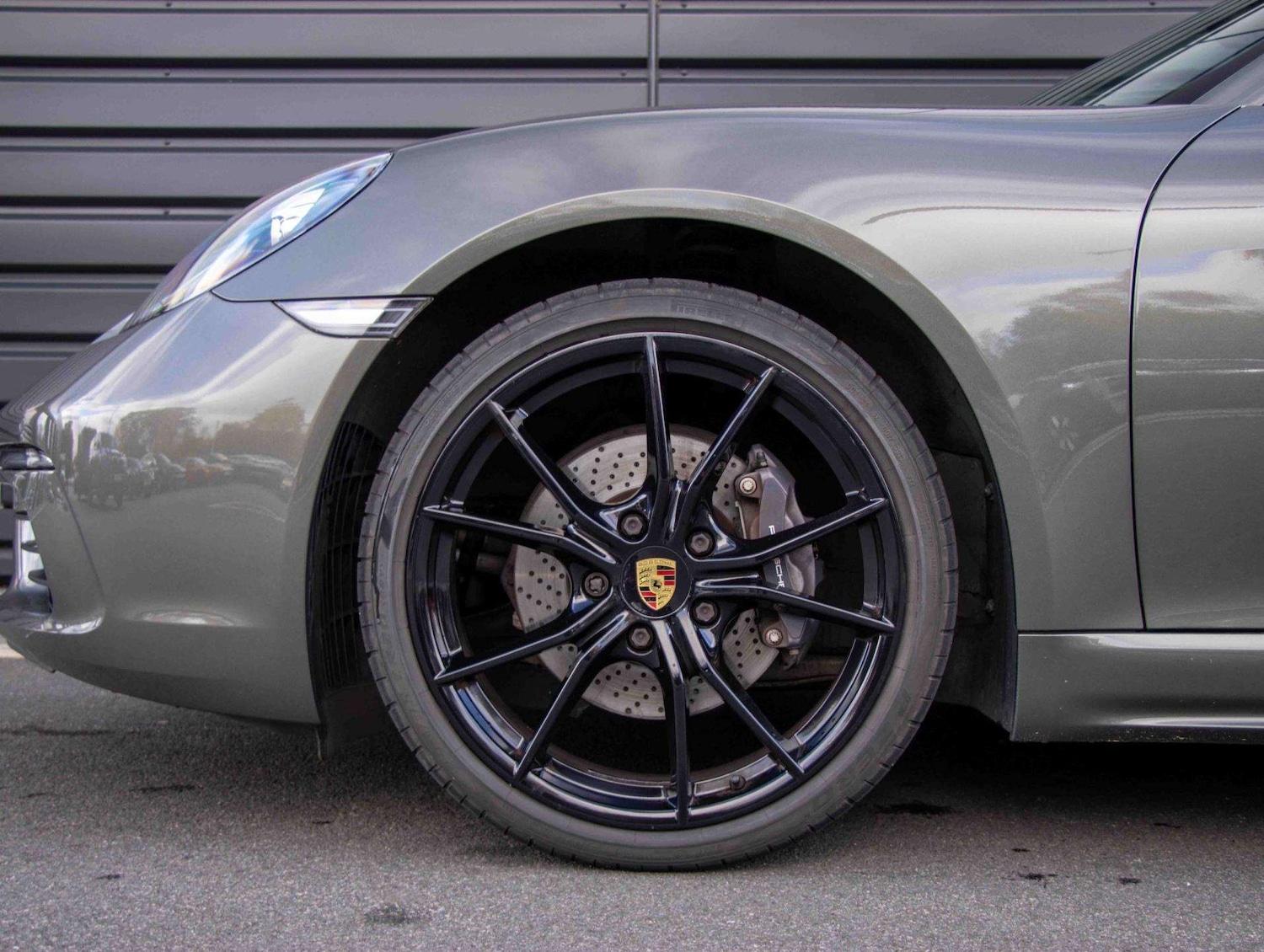 Used Porsche Cayman 2022 for sale - 76692054: Photo 4