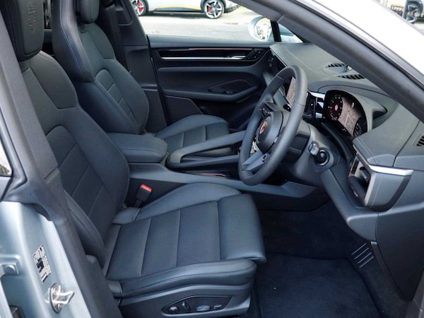 Used Porsche Macan 2024 for sale - 73996442: Photo 22