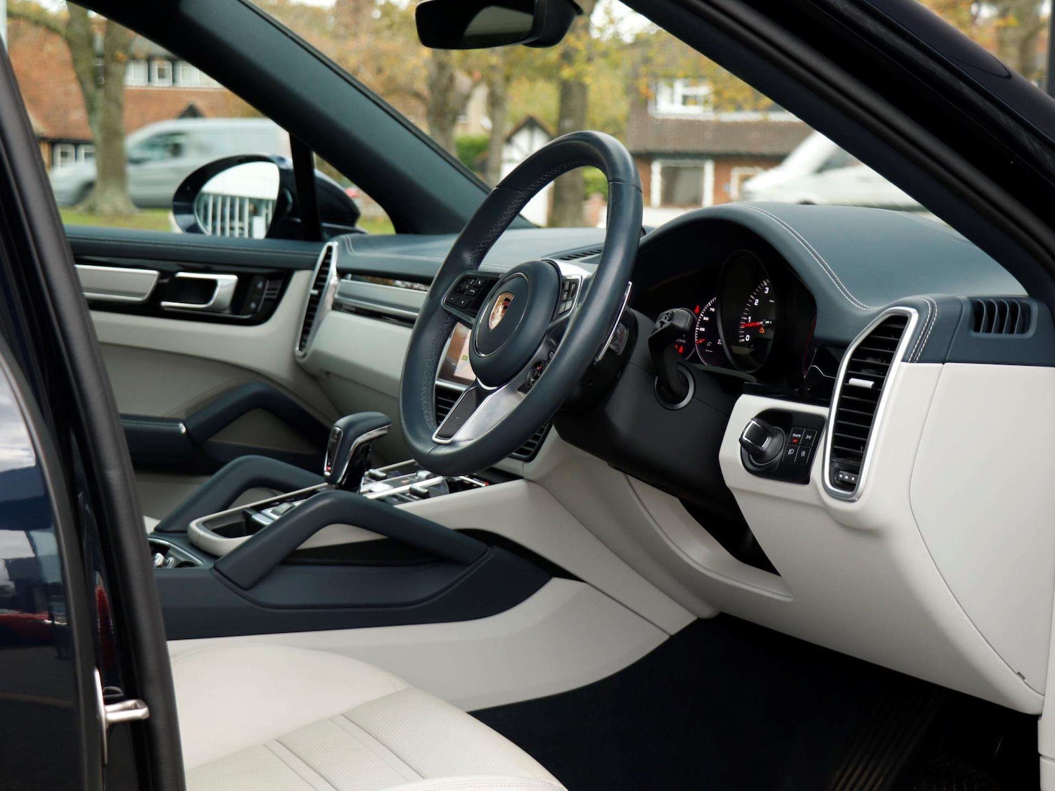 Used Porsche Cayenne 2022 for sale - 76411261: Photo 11