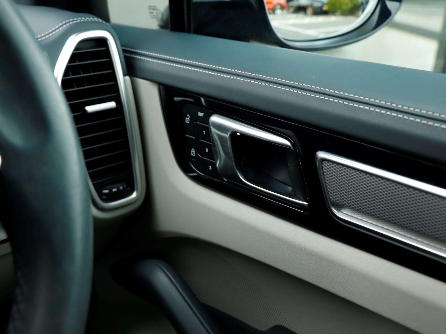 Used Porsche Cayenne 2022 for sale - 76411261: Photo 23