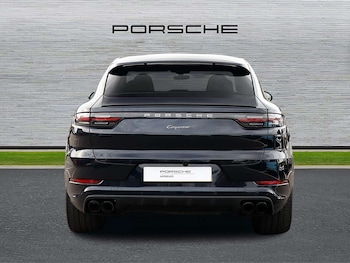 Used Porsche Cayenne 2022 for sale - 76411261: Photo