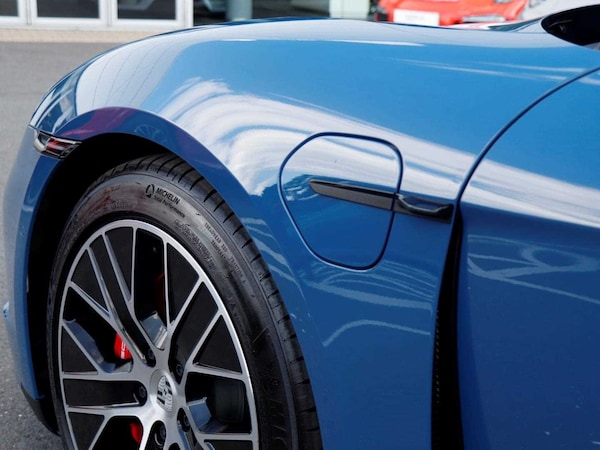 Used Porsche Taycan 2025 for sale - 75341885: Photo 33