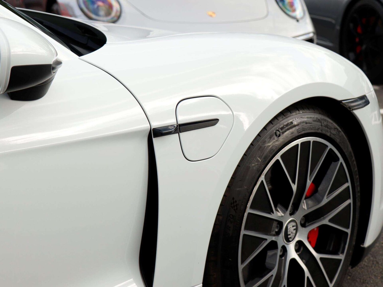 Used Porsche Taycan 2022 for sale - 75993777: Photo 29