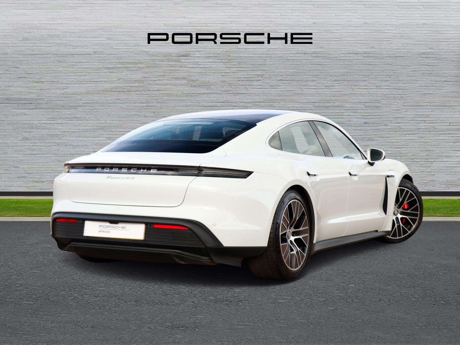 Used Porsche Taycan 2022 for sale - 75993777: Photo 3