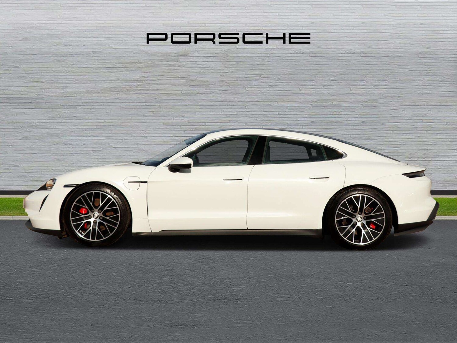 Used Porsche Taycan 2022 for sale - 75993777: Photo 6