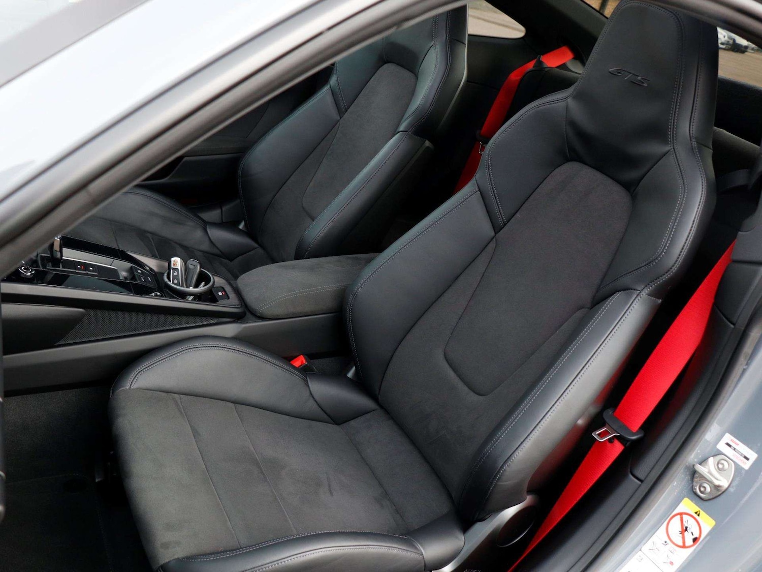 Used Porsche 911 2024 for sale - 77348007: Photo 26