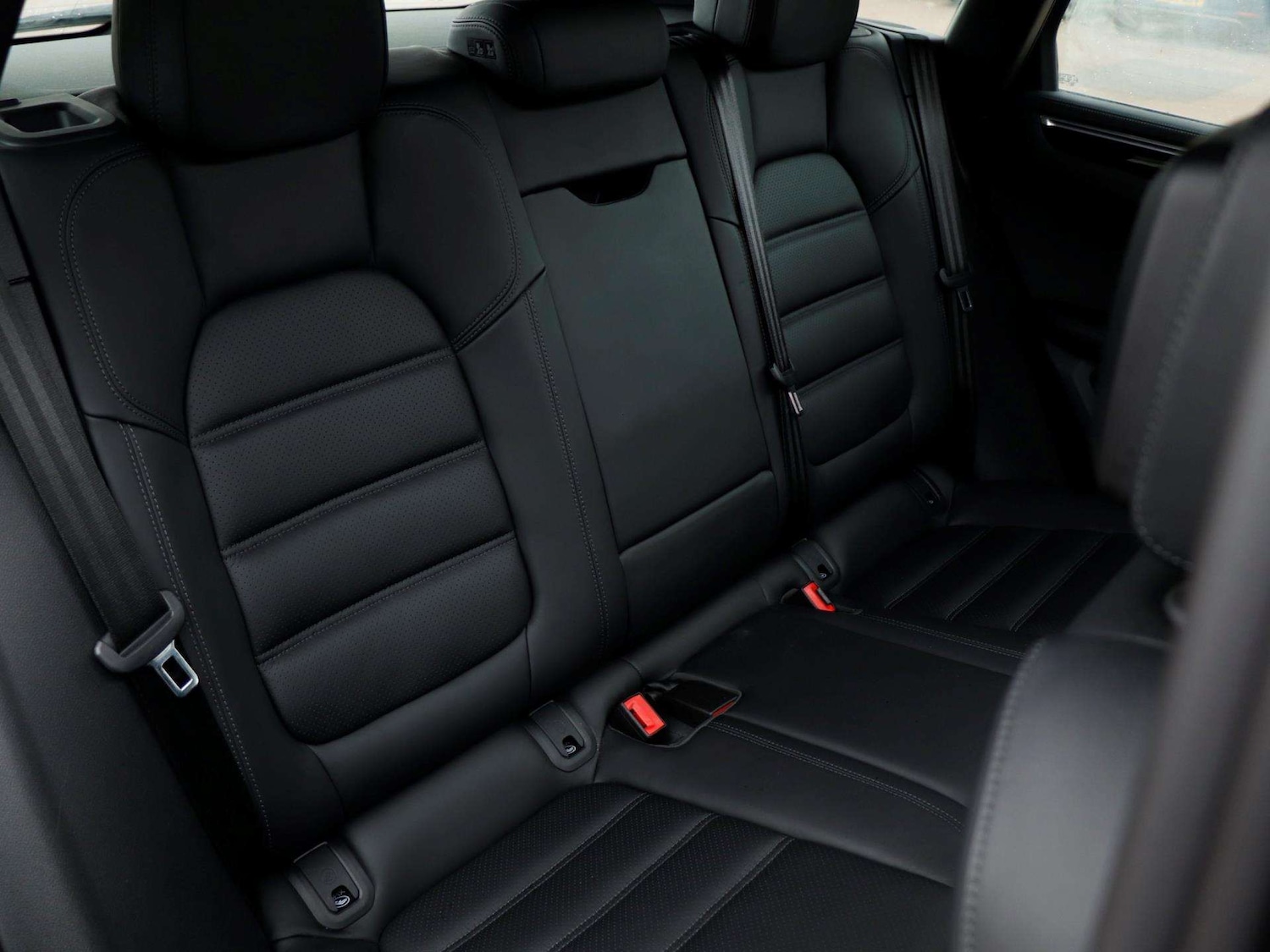 Used Porsche Macan 2021 for sale - 77206380: Photo 27