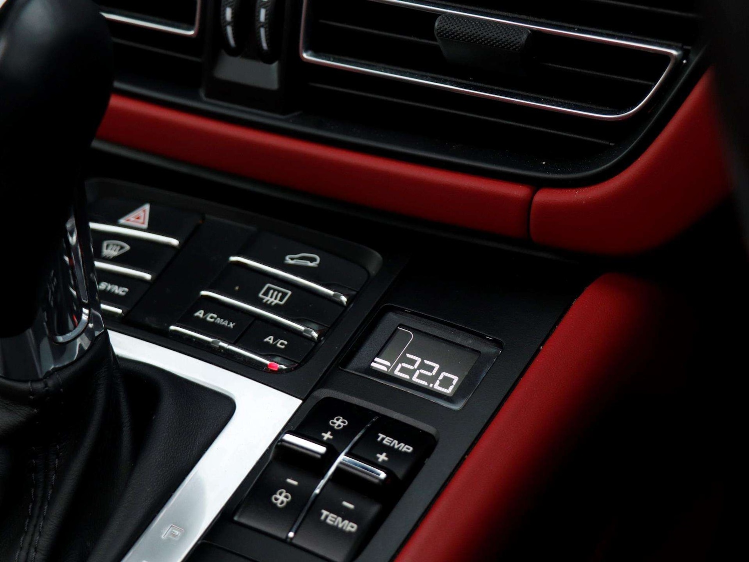 Used Porsche Macan 2020 for sale - 76889849: Photo 17