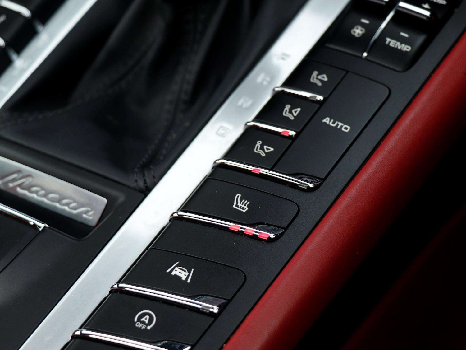 Used Porsche Macan 2020 for sale - 76889849: Photo 18