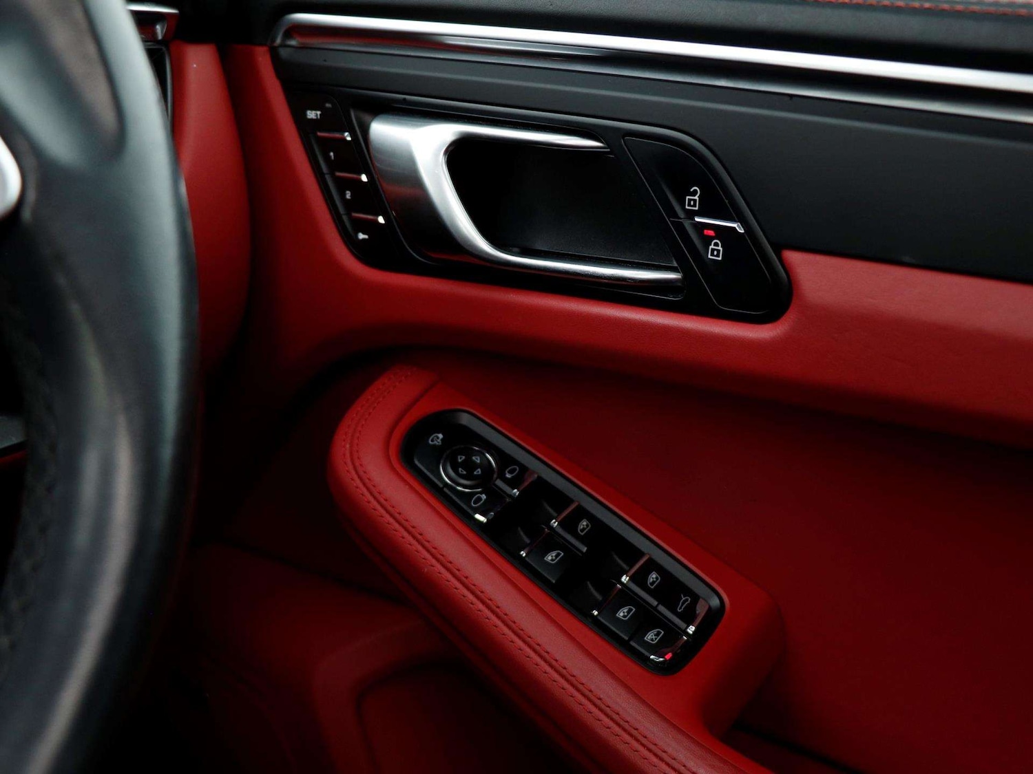 Used Porsche Macan 2020 for sale - 76889849: Photo 20