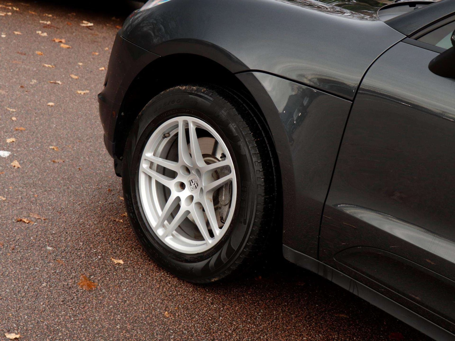 Used Porsche Macan 2020 for sale - 76889849: Photo 30