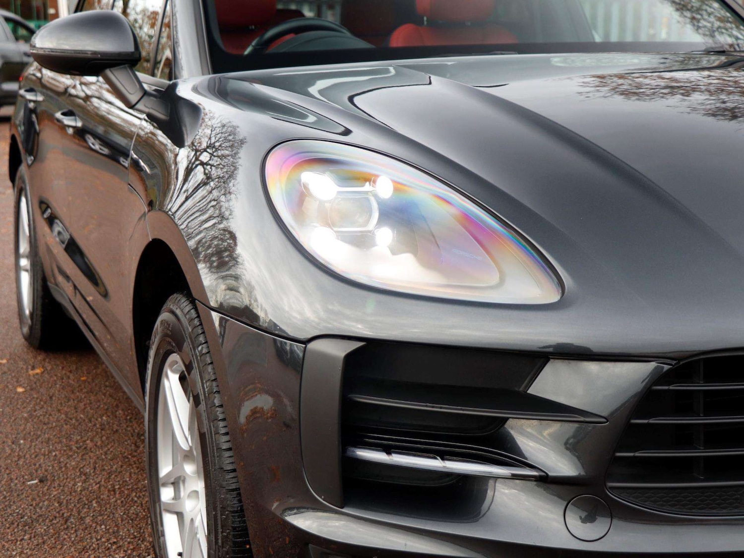 Used Porsche Macan 2020 for sale - 76889849: Photo 31