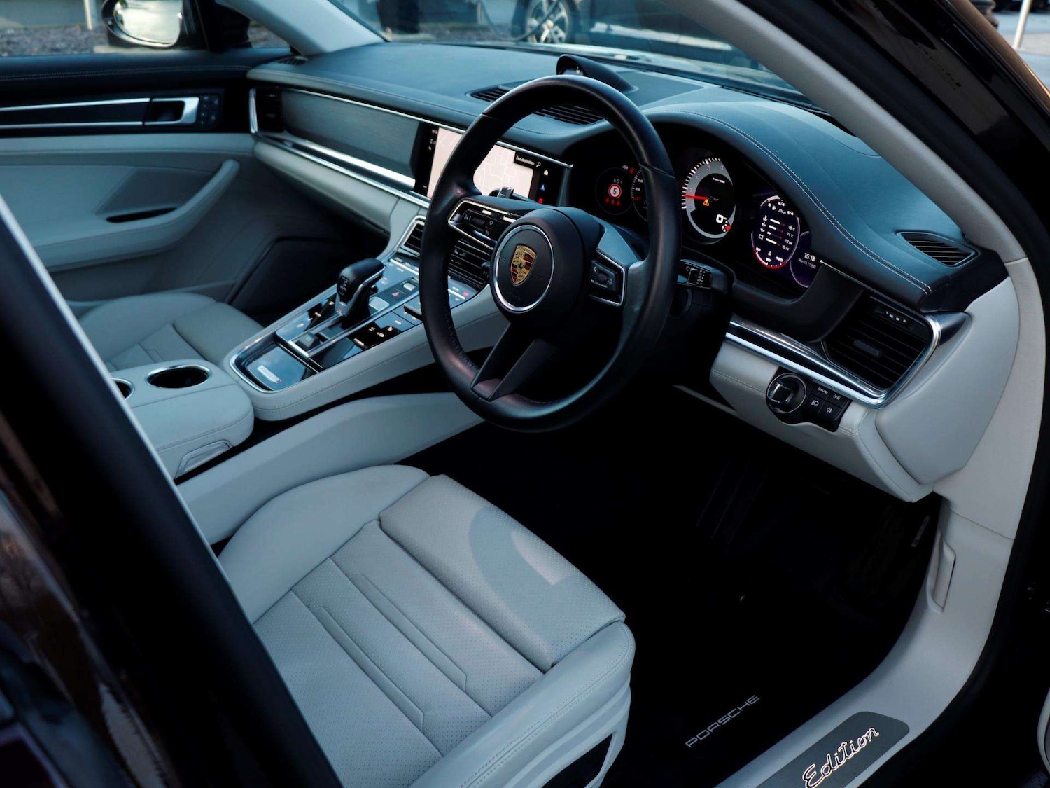 Used Porsche Panamera 2022 for sale - 76755269: Photo 10