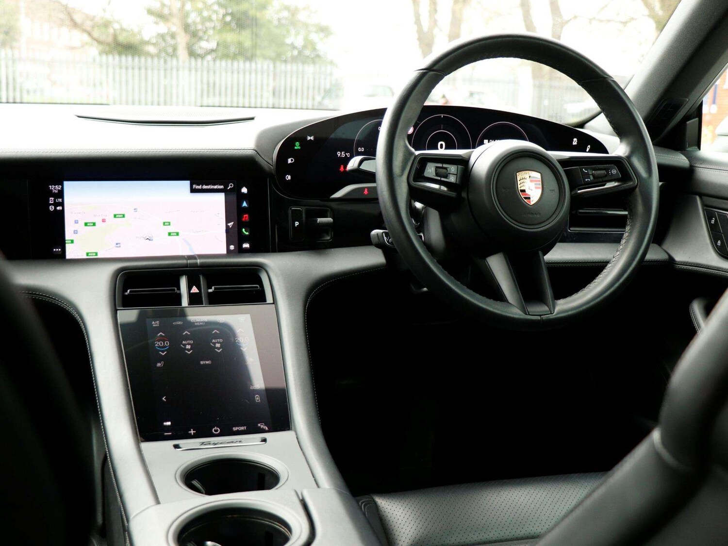 Used Porsche Taycan 2022 for sale - 77787075: Photo 11