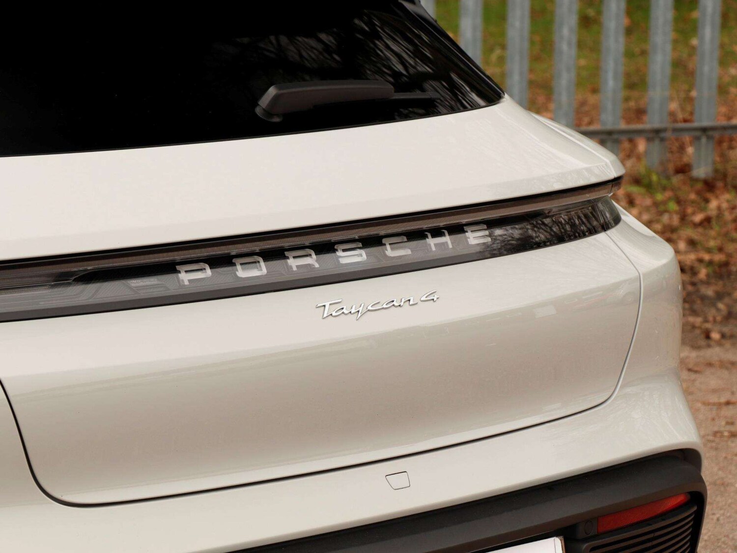 Used Porsche Taycan 2022 for sale - 77787075: Photo 23