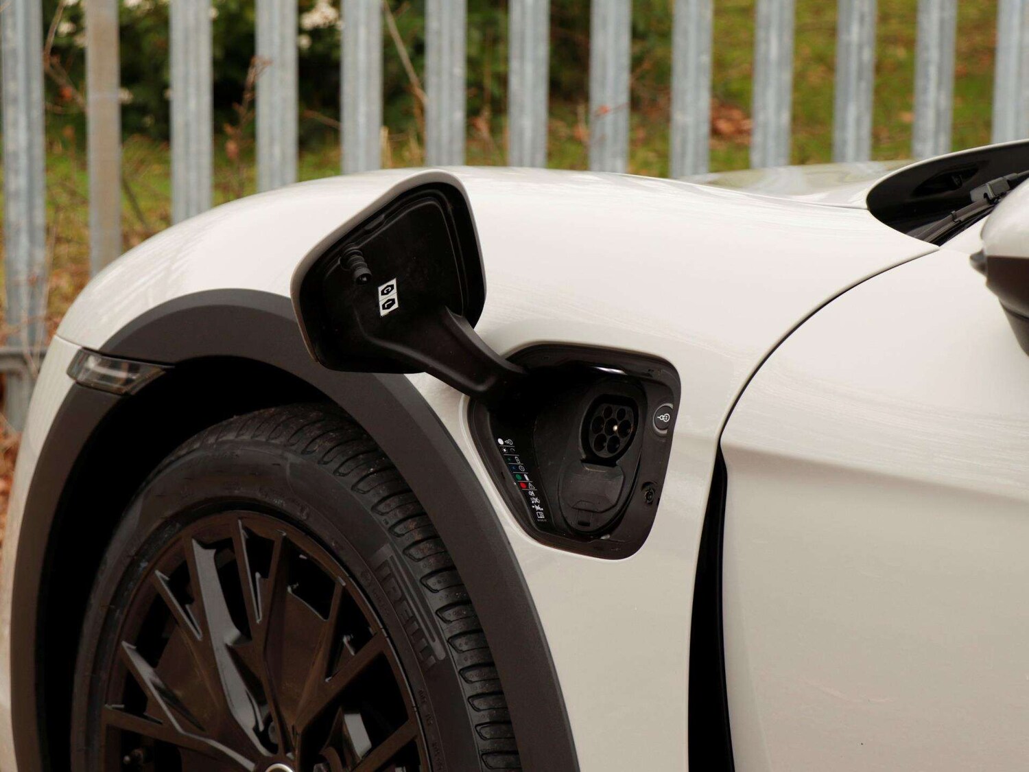 Used Porsche Taycan 2022 for sale - 77787075: Photo 24