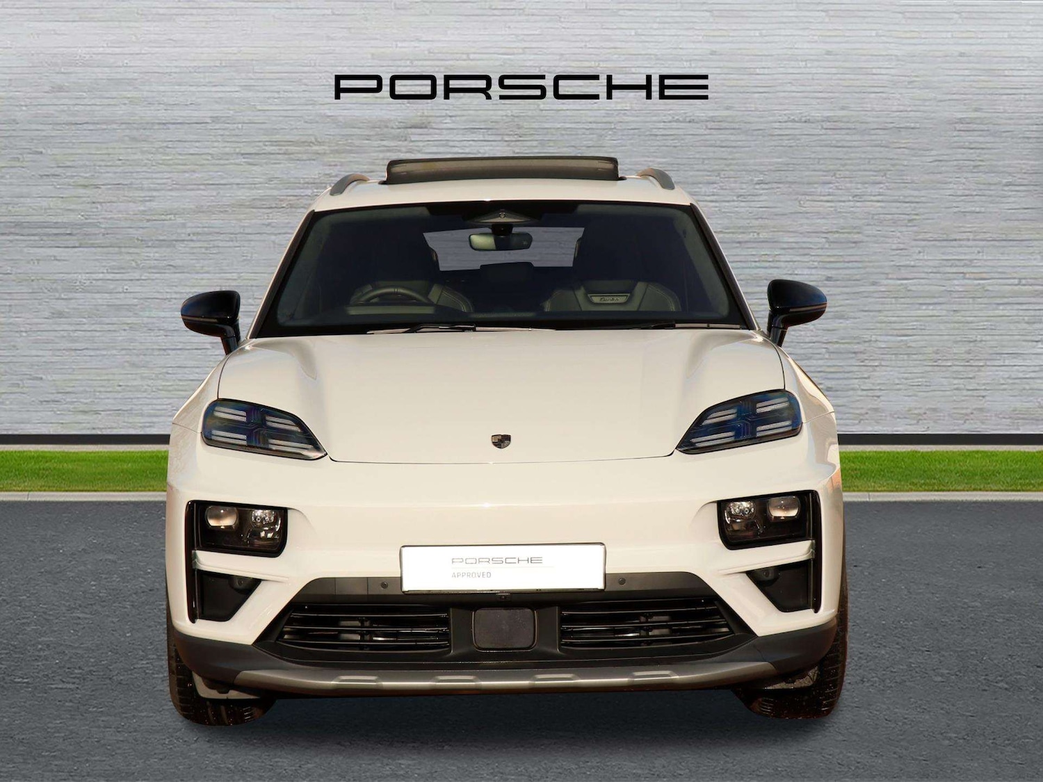 Used Porsche Macan 2026 for sale - 77257235: Photo 8