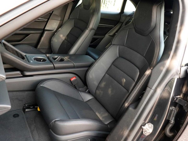 Used Porsche Taycan 2024 for sale - 73996369: Photo 24