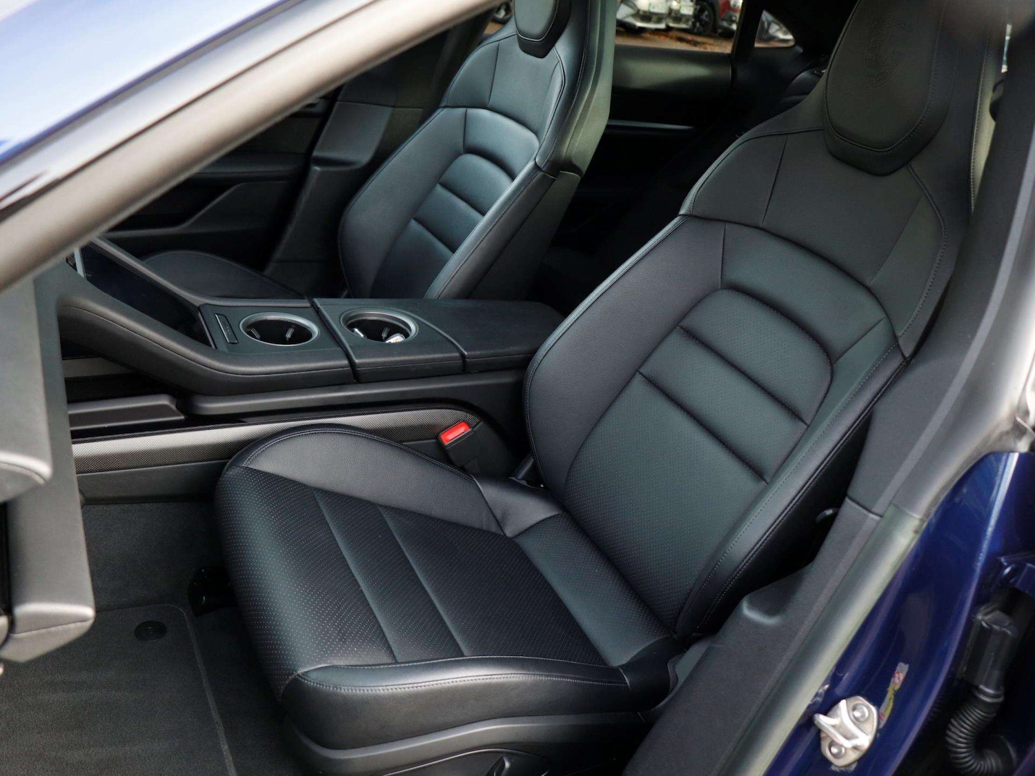 Used Porsche Taycan 2023 for sale - 76889684: Photo 25