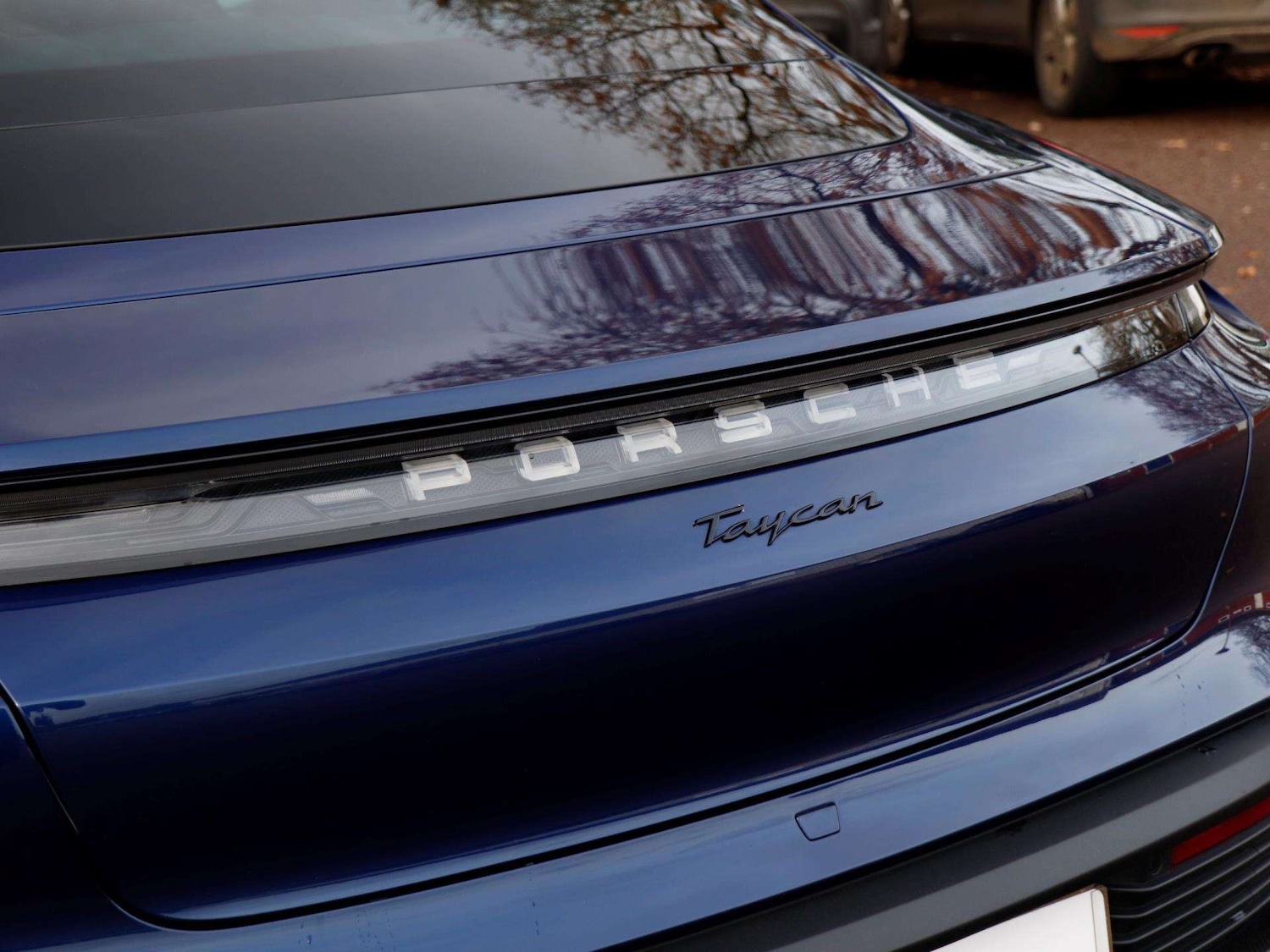 Used Porsche Taycan 2023 for sale - 76889684: Photo 28