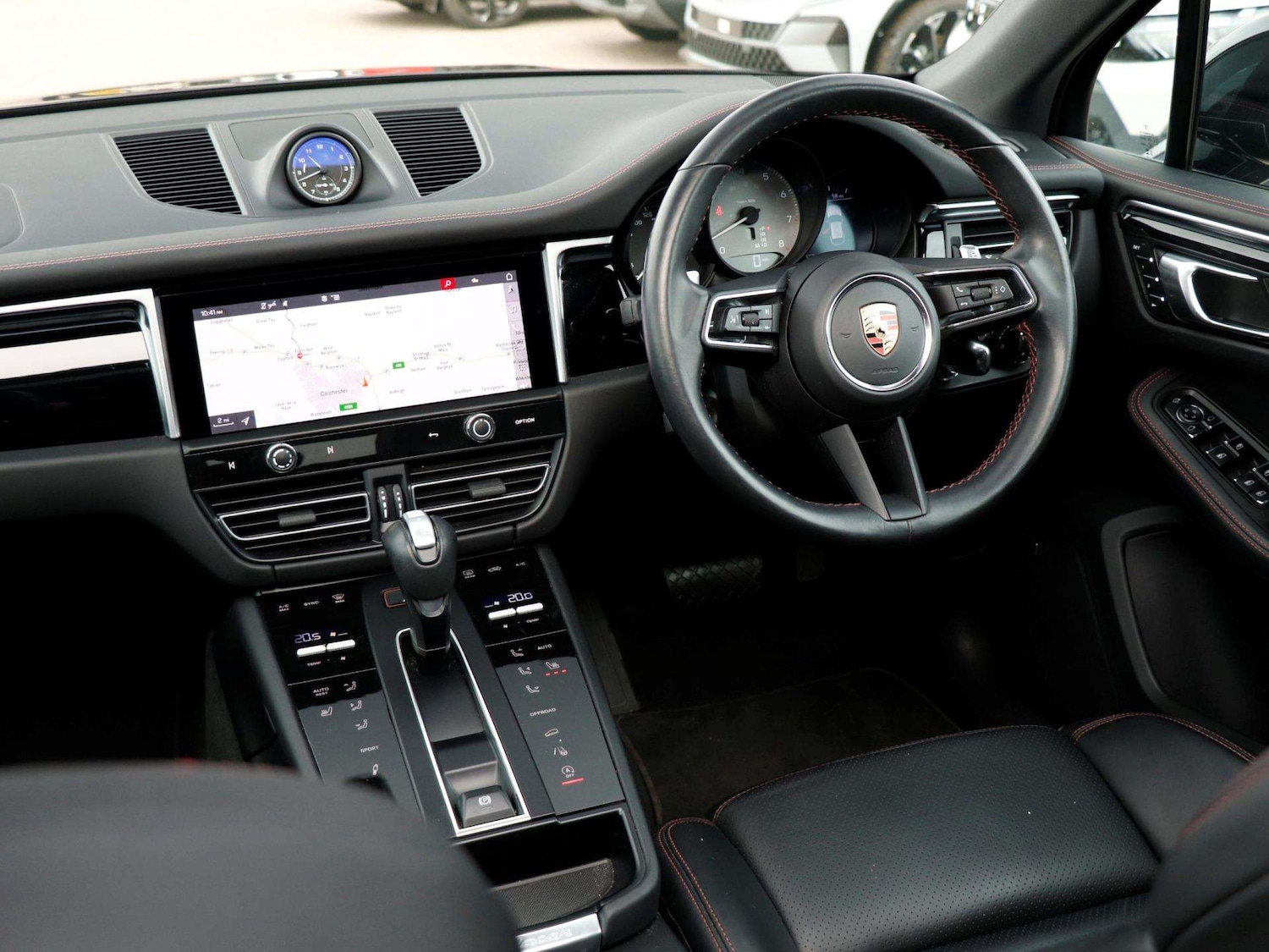 Used Porsche Macan 2023 for sale - 78010416: Photo 12