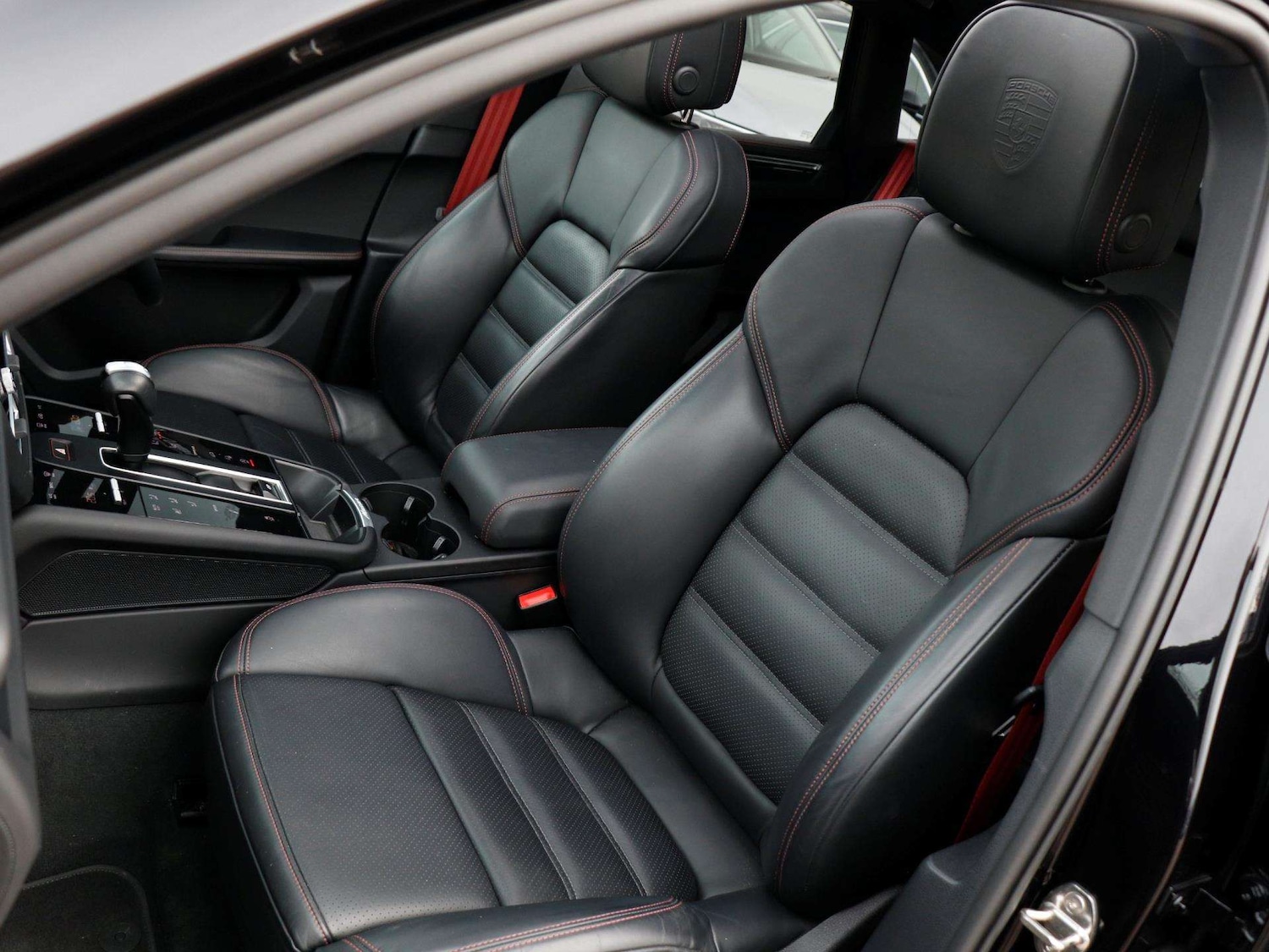 Used Porsche Macan 2023 for sale - 78010416: Photo 24